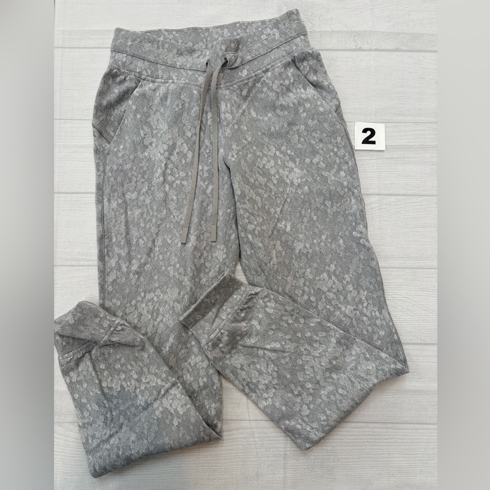 lululemon athletica Gray Patterned Track Joggers